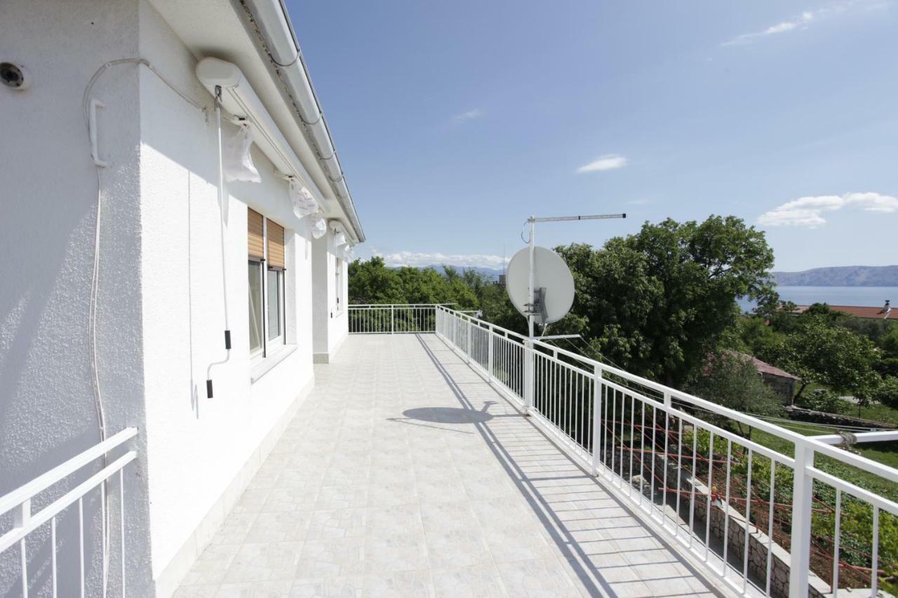 Guest House Balazevic Novi Vinodolski Exterior foto